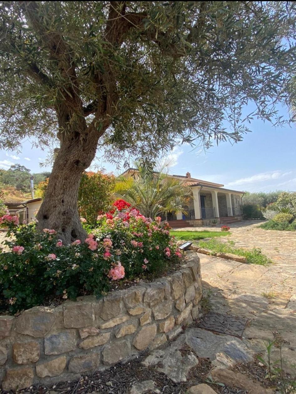 Villa Russo Caltanissetta Eksteriør bilde