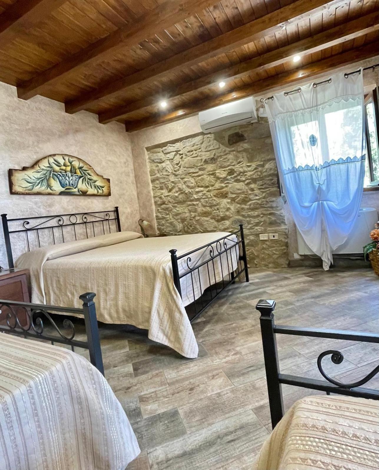 Villa Russo Caltanissetta Eksteriør bilde